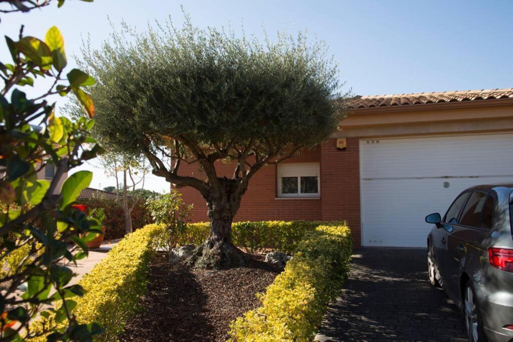 Villa Casa Bella con piscina Caldes De Montbui Esterno foto