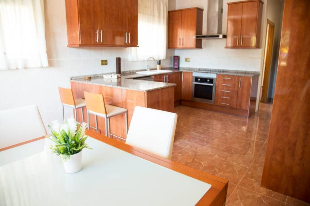 Villa Casa Bella con piscina Caldes De Montbui Esterno foto