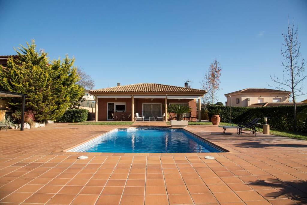 Villa Casa Bella con piscina Caldes De Montbui Esterno foto